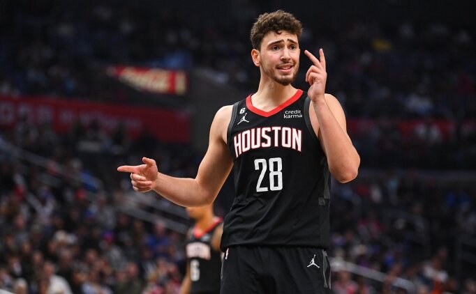 Alperen �eng�n parlad�, Rockets kazand�!