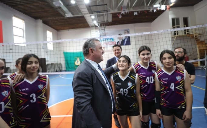 Gen�lik ve Spor Bakanl��� spor okullar� ba�l�yor