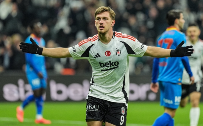 Beşiktaş'ta iki futbolcu, Göztepe maçıyla birlikte dönüyor