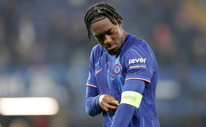 Beikta, Axel Disasi iin Chelsea ile temasta