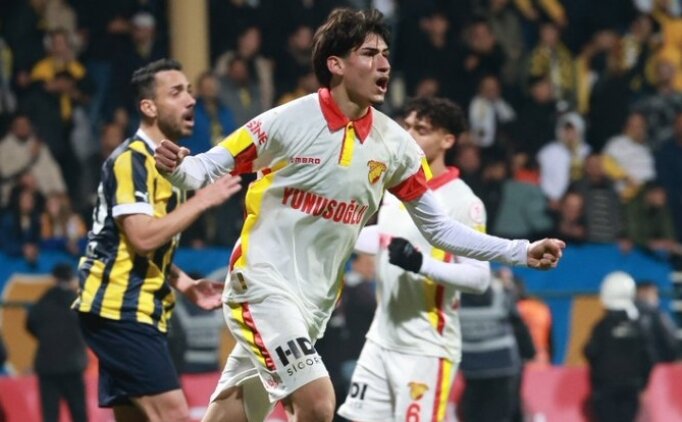 G�ztepe'den Premier Lig'e transfer oldu!