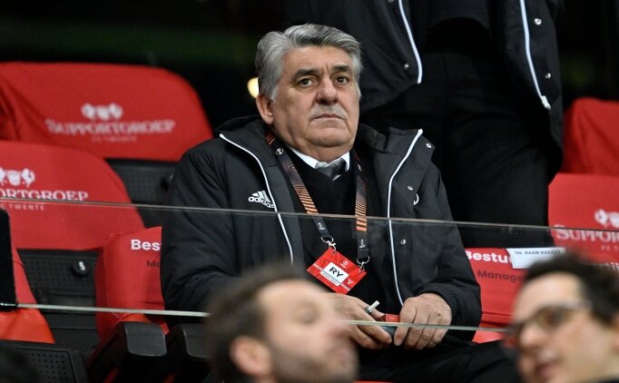 Adal�, hastanede tedavi alt�na al�nd�