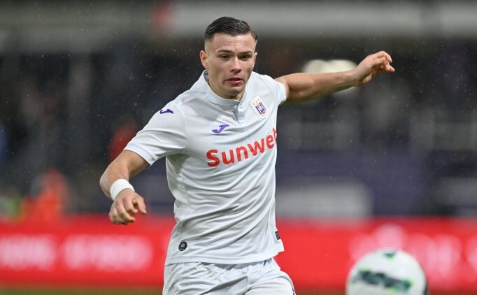 Galatasaray'da rota Jan-Carlo Simic'e d�nd�