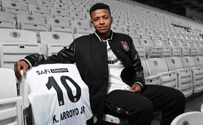 S�per Lig'de yeni transferlerin ya� ortalamas� 25,2