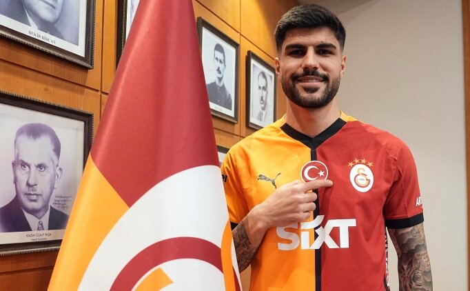 Galatasaray'da yeni transferler 11'e