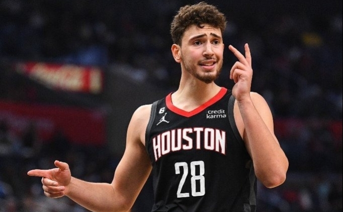 Alperen �eng�n'den �st �ste ikinci double double!