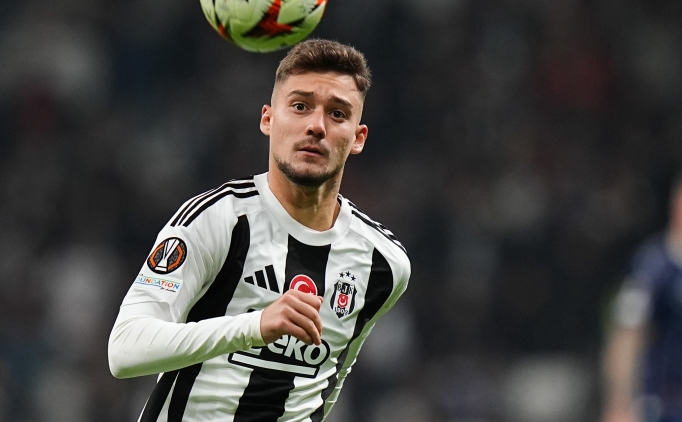 Beşiktaş'ta Muçi geri dönüyor