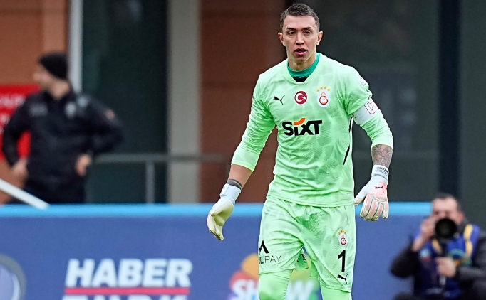 Galatasaray'da Muslera, kendini hat�rlatt�!
