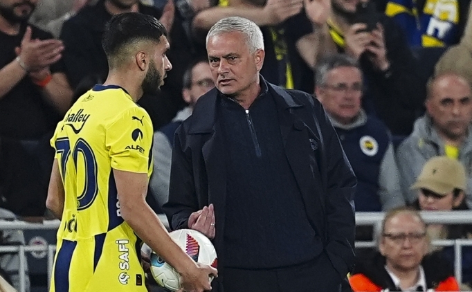 Fenerbahçe'de Jose Mourinho'dan oyuncularına uyarı!