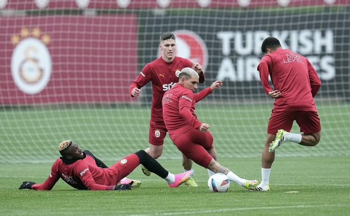 Galatasaray'da futbolcular istedi, Belek iptal!