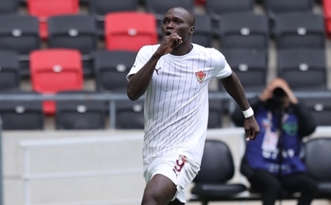 Sporx: Kocaelispor'da Aboubakar engeli
