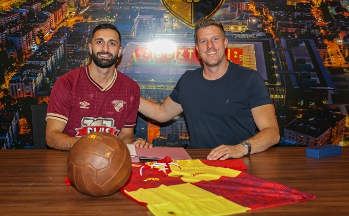Göztepe Efkan Bekiroğlu'na imzayı attırdı!