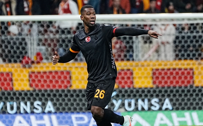 Galatasaray'a Sevilla mjdesi: Carlos Cuesta