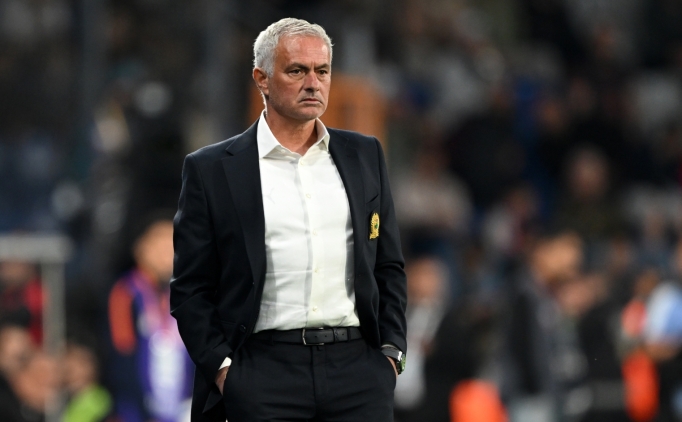 Sporx: Fenerbahçe'nin 3 yerli futbolcusundan Mourinho kararı