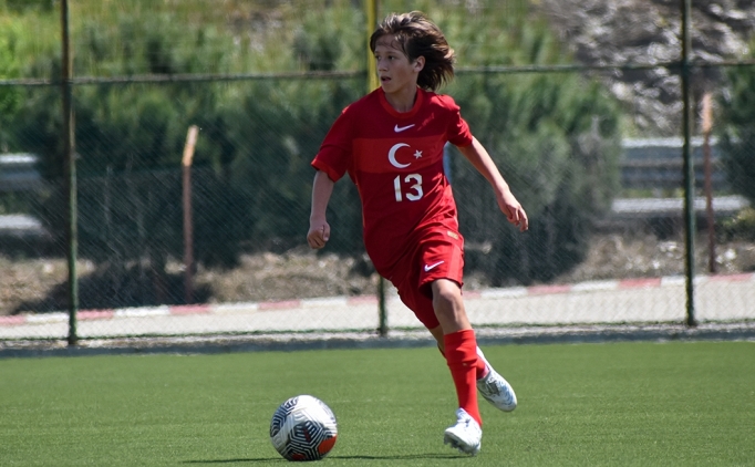 Sporx: Galatasaray'dan 13 yaşındaki Ömer'e 6 milyon TL