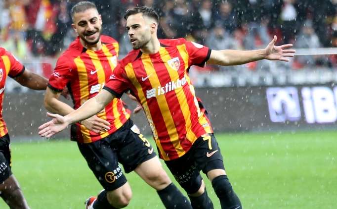 Cardoso'dan Galatasaray ve Fenerbah�e a��klamas�!