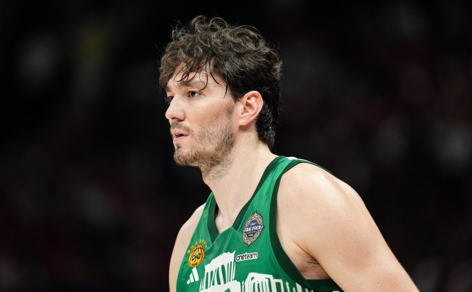 Cedi Osman: 'EuroBasket'te edindi�im �zg�ven hala devam ediyor'