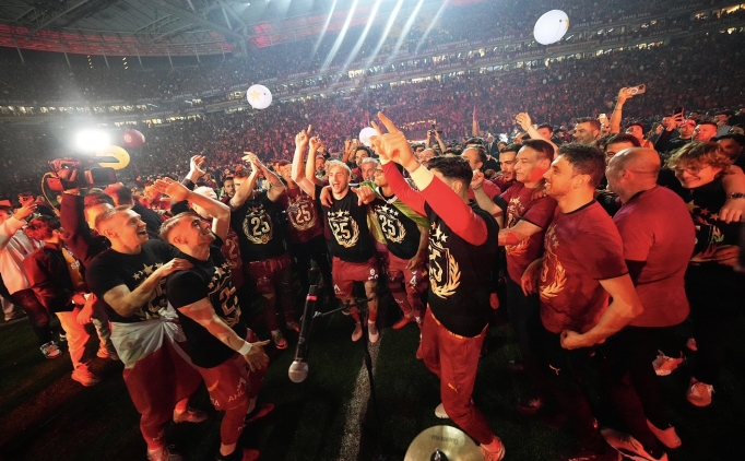 Galatasaray ezeli rakiplerine üstünlük kurdu