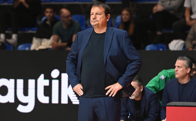 Barcelona, Ergin Ataman'l� Panathinaikos'u y�kt�!