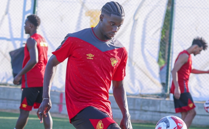 Göztepe'den çifte transfer hamlesi!