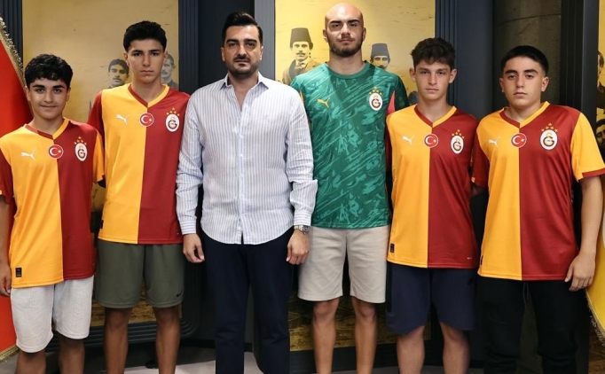 Sporx: Galatasaray'dan akademiye 7 imza