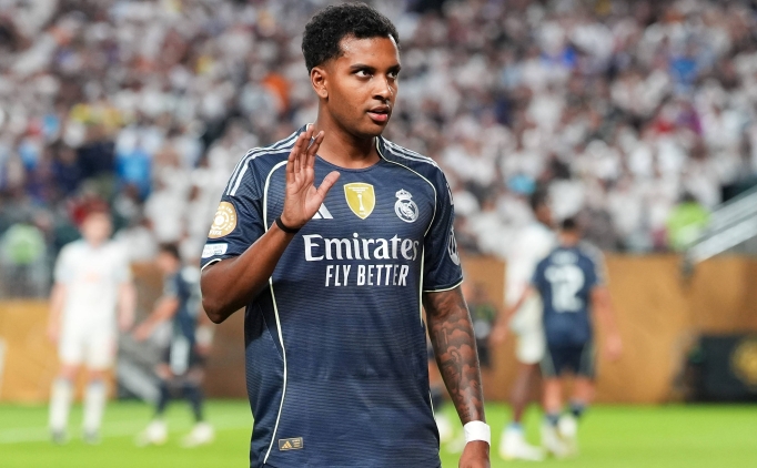 Xabi Alonso'dan Rodrygo aklamas