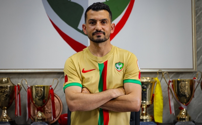 Amedspor, Emrah Ba�san'� kadrosuna katt�