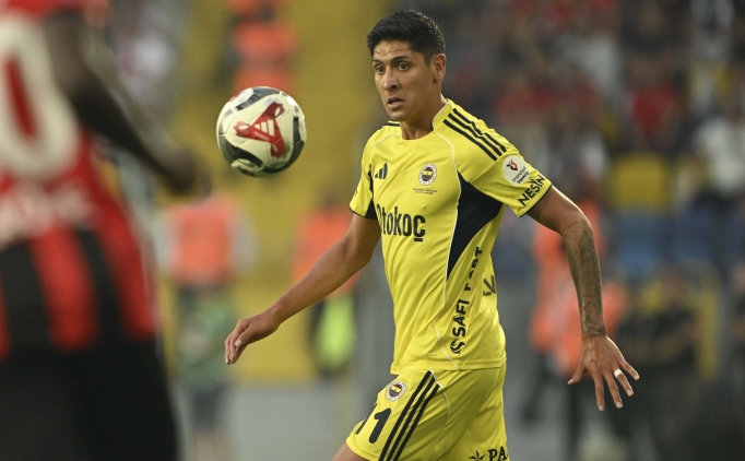 Edson Alvarez haz�r k�ta!