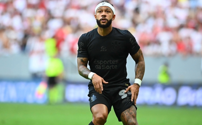 Depay, kul�be ihtarname �ekti: Be�ikta�'a b�y�k f�rsat!