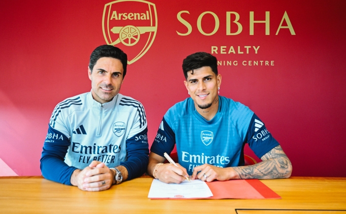 Arsenal'den savunmaya takviye: Hincapie