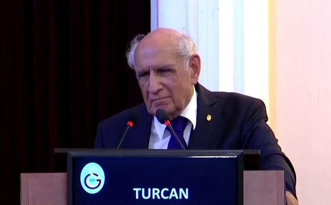 Galatasaray Divan Kurulu'nda tepki gren szler!