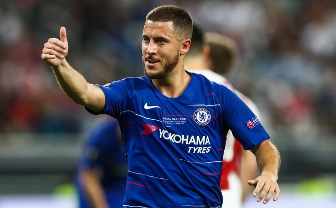 Eden Hazard, Premier Lig hretler Mzesi'ne seildi