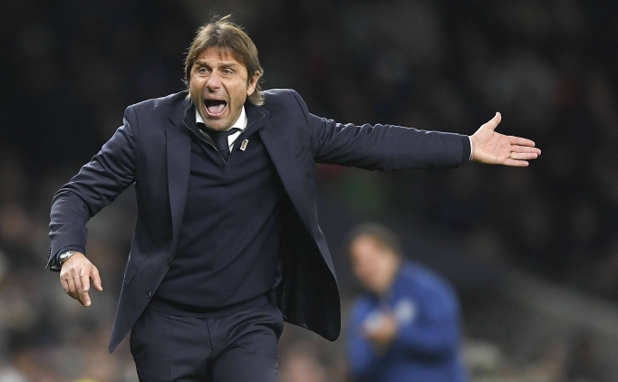 Dzemaili: 'Conte kazanmak için Napoli'ye geldi'