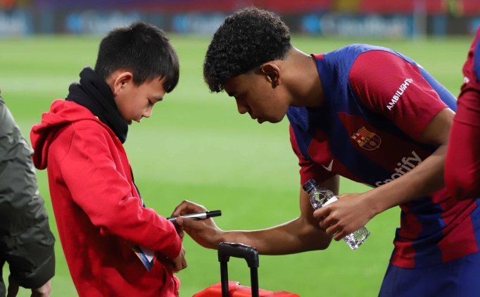 Lamine Yamal artk imza atmayacak!