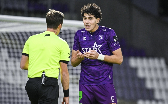 �ki Avrupa kul�b� Fenerbah�eli Omar'�n pe�inde!