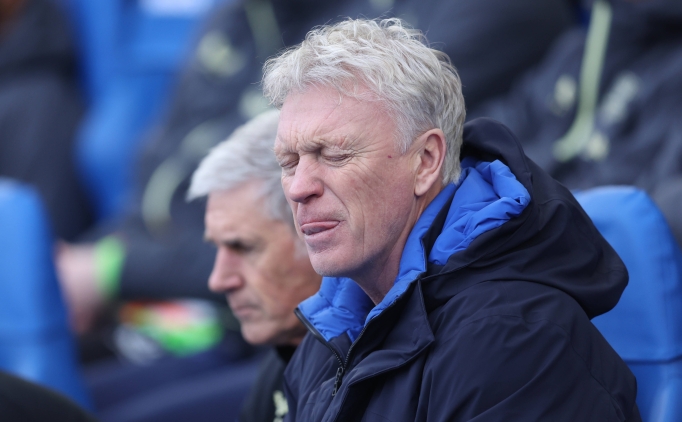 Everton, David Moyes ile dirildi