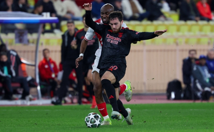Benfica, Fransa'da avantaj� kapt�!