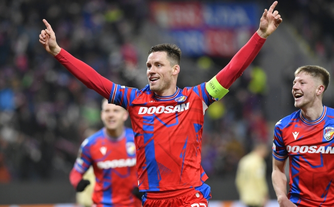 Viktoria Plzen'den b�y�k geri d�n��