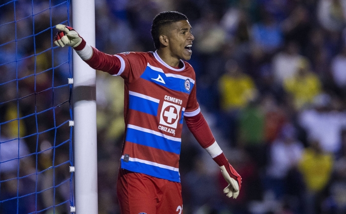 Sporx: Galatasaray'da Mondragon transfer için devrede