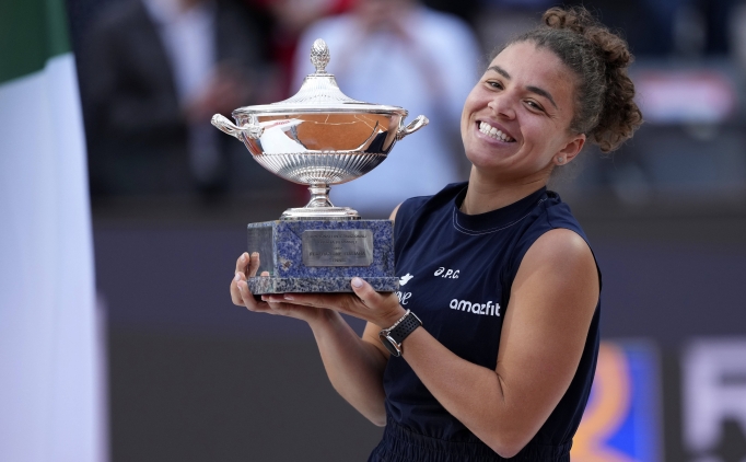 Roma A��k Tenis Turnuvas�'nda tek kad�nlarda Paolini �ampiyon oldu