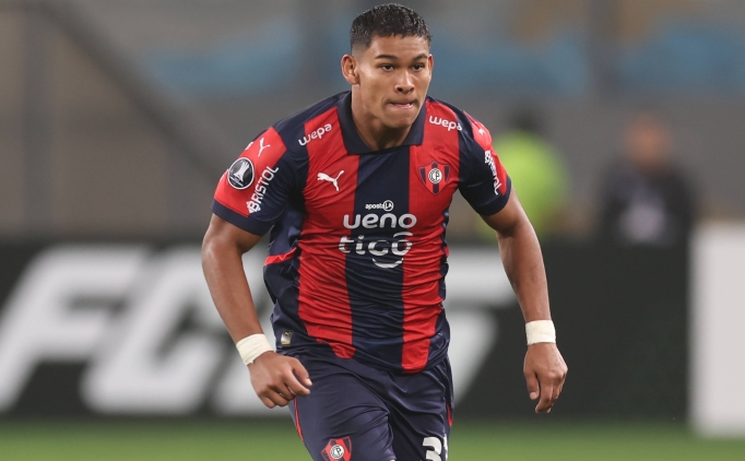 Diego Leon, Manchester United yolcusu!