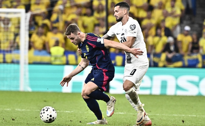 �sve�, iki kere �ne ge�ti�i ma�ta bir puan ald�!