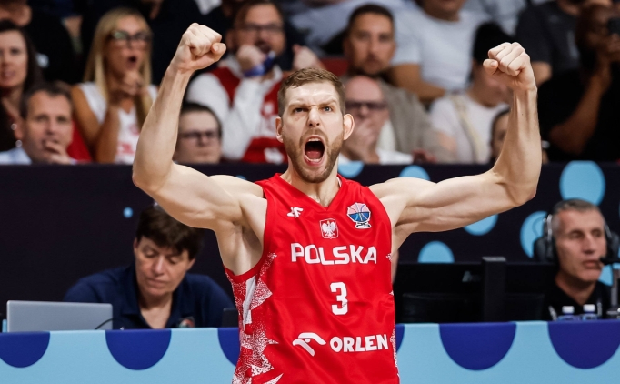 Kar��yaka, Polonyal� basketbolcu Michal Sokolowski'yi kadrosuna katt�