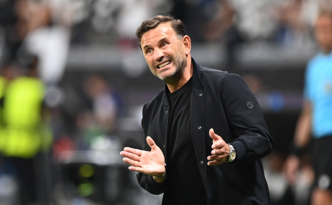 Galatasaray'da sistem de�i�ebilir!