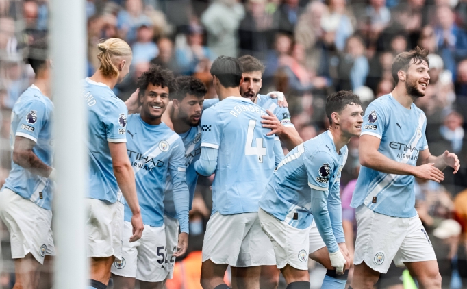 Manchester City, Burnley'i rahat ge�ti