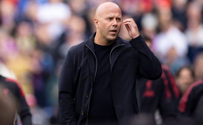 Liverpool'da Arne Slot'un kader viraj!