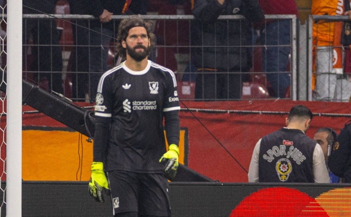 Alisson Becker, Galatasaray ma��nda sakatland�!