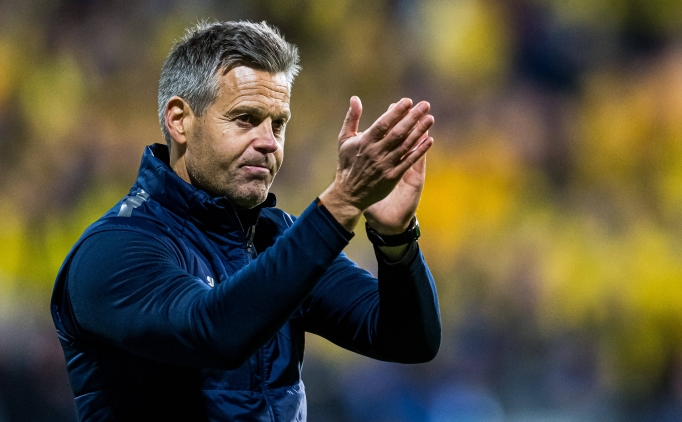 Kjetil Knutsen: 'Bu kadar g�r�lt�l� stadyuma al��k�n de�iliz'