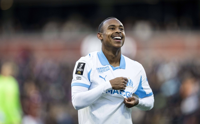 Marsilya, �� puan� �� golle ald�!