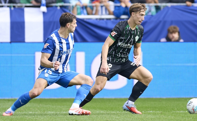 Alaves, Elche'yi 3 golle devirdi!